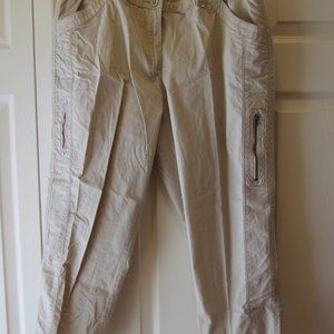 Chico's Ultimate Fit Utility Crop Khaki Pants 1.5